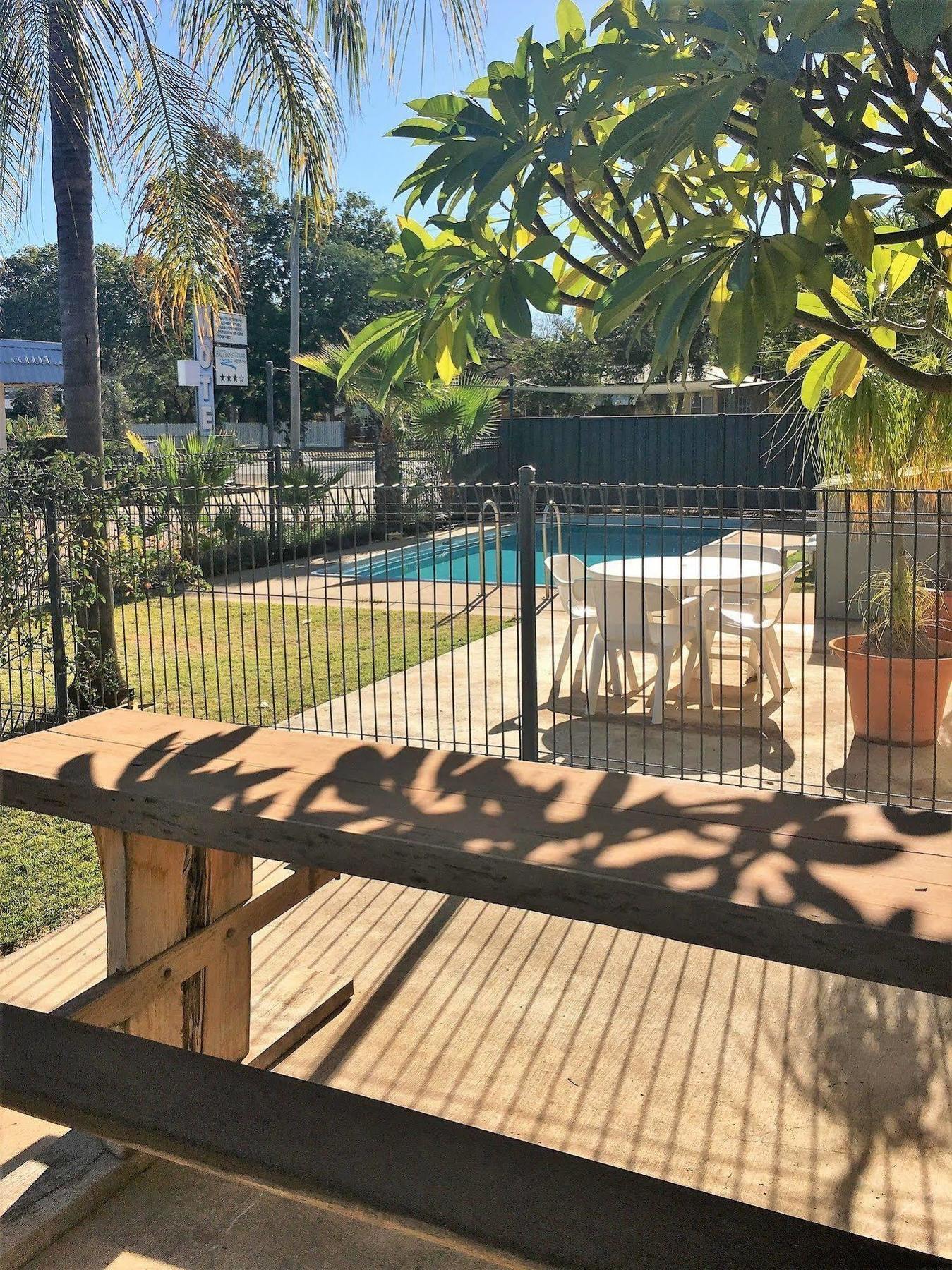 Balonne River Motor Inn Saint George Dış mekan fotoğraf